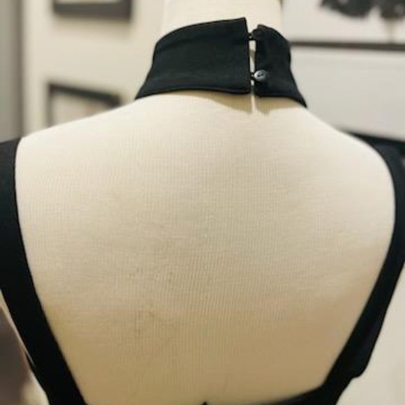 Little Black Dress - Picture 4 of 12